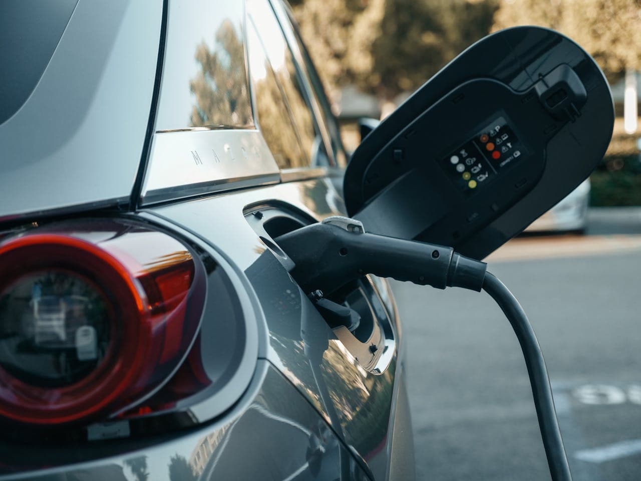 What Is an EV Charger Banner